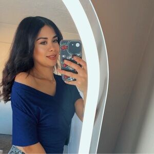 Chic Navy V-Neck Short Sleeve Top